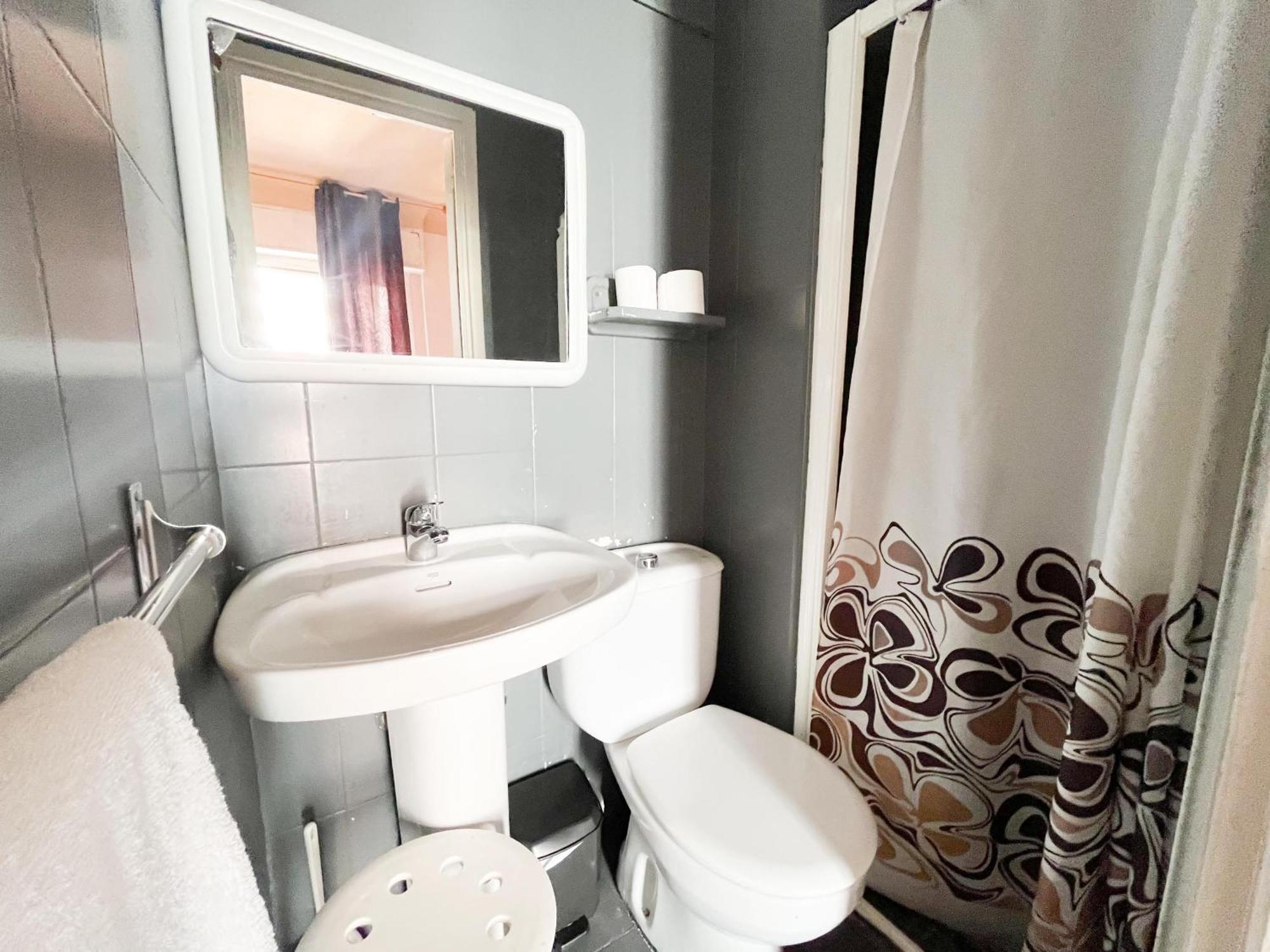 Latic Rooms Alicante Bagian luar foto