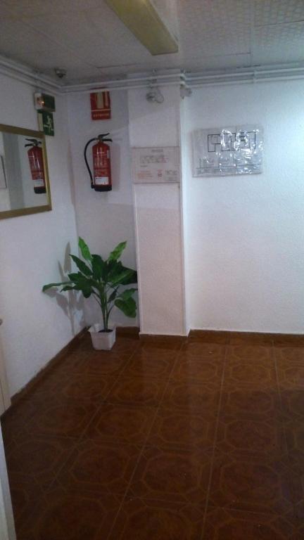 Latic Rooms Alicante Bagian luar foto